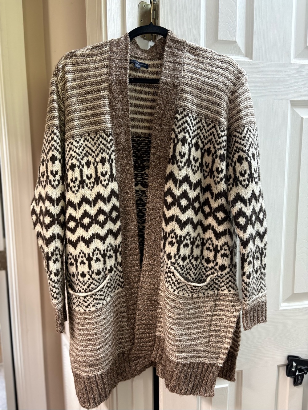 American Eagle Outfitters Brown and Cream Patterned Open-Front Cardigan